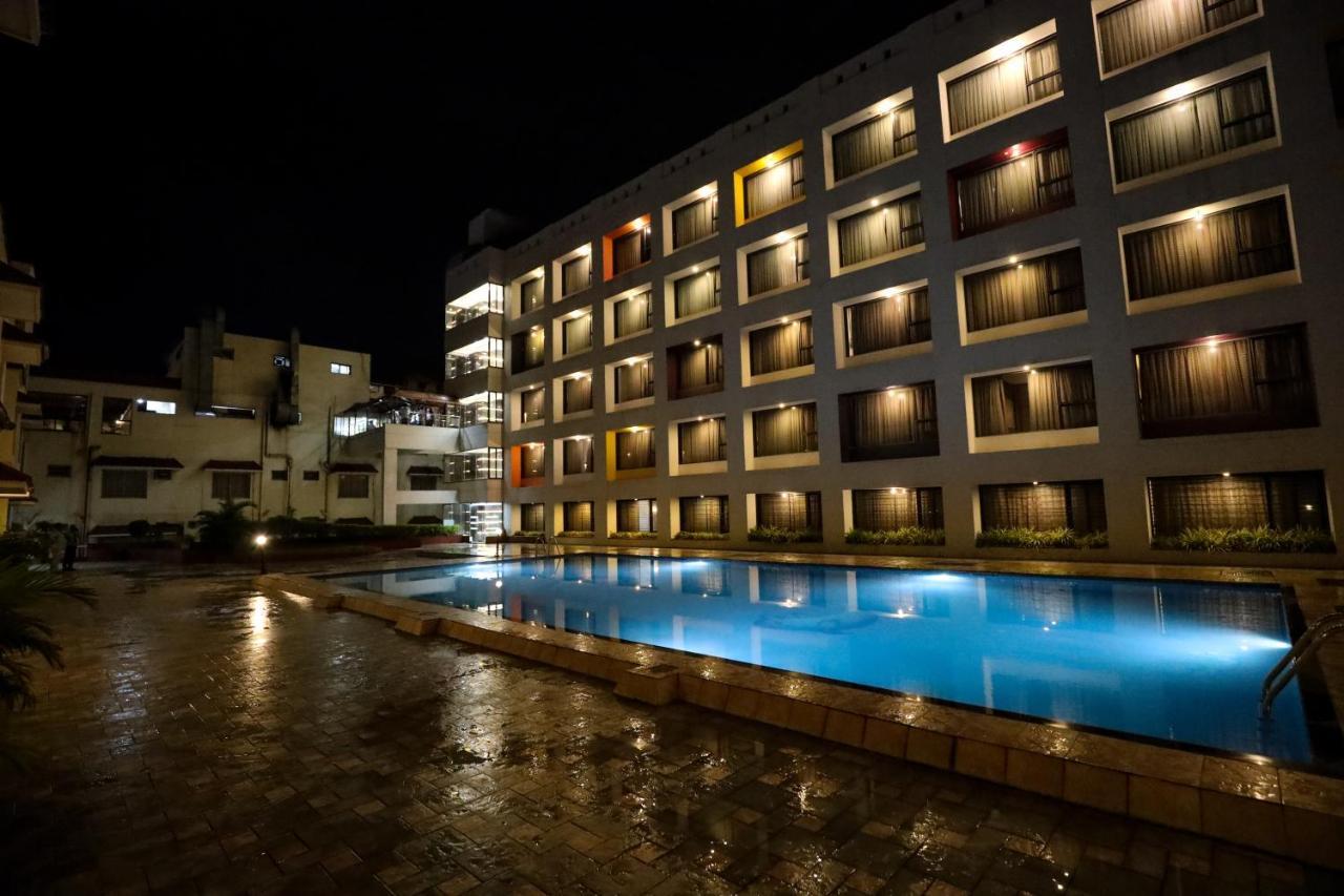 Hotel Atithi, Aurangabad 外观 照片
